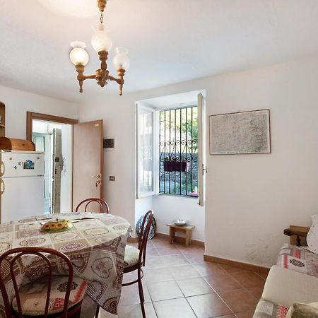 Orizzonte Calmo Leilighet Borghetto Di Borbera Eksteriør bilde